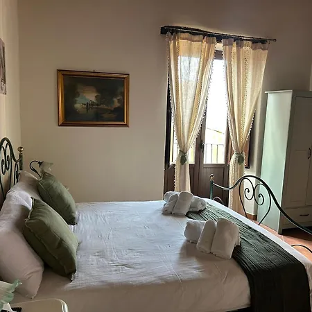 Casa Fiore Nella Roccia * Castiglione De Sicilia