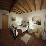 Casa Fiore Nella Roccia