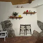 Casa Fiore Nella Roccia Bed & Breakfast 3*