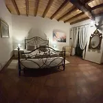Casa Fiore Nella Roccia