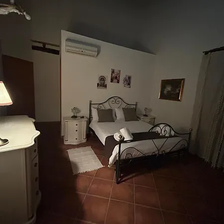 Casa Fiore Nella Roccia Couette-café *
