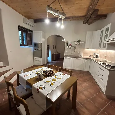 Casa Fiore Nella Roccia * Castiglione De Sicilia