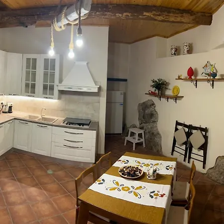 Casa Fiore Nella Roccia Couette-café