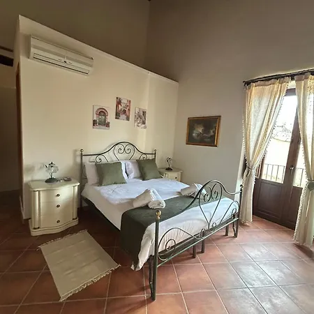 Casa Fiore Nella Roccia *