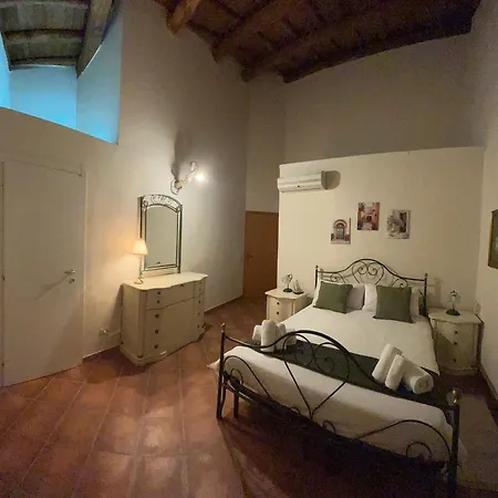 Casa Fiore Nella Roccia Castiglione De Sicilia