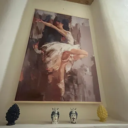 Casa Fiore Nella Roccia